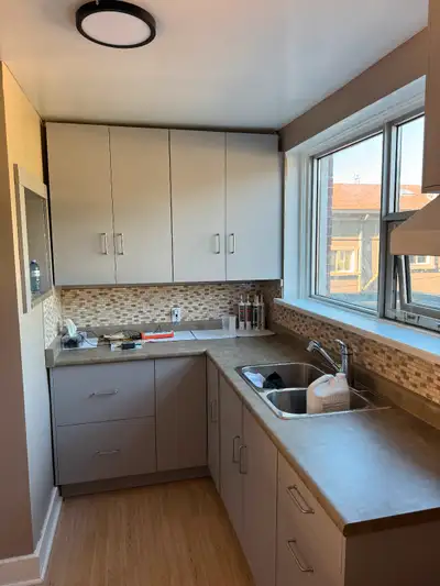 Large 2 bedroom + Den for rent