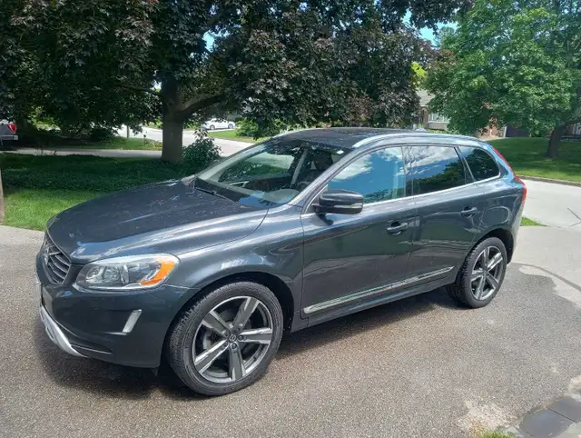 2017 VOLVO XC60 T5 - 125,000KM *mint; certified; private sale* in Cars & Trucks in Oakville / Halton Region - Image 3