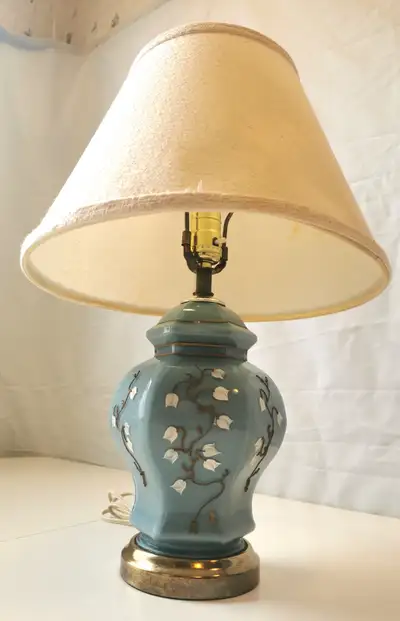 Circa 1968 Ceramic Table Lamp Blue White Floral Embossed Underwr, View more