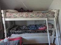 Bunk bed with drawers 