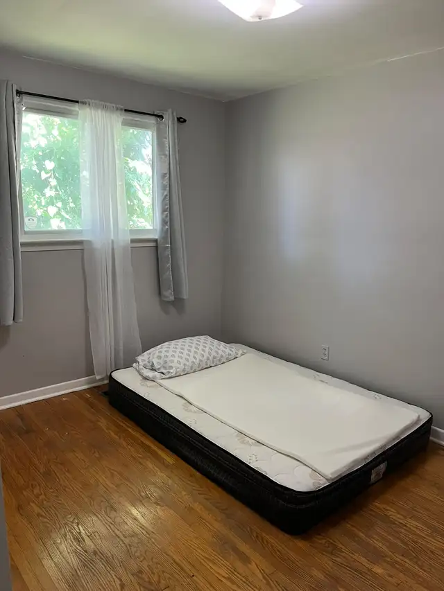 3 Beds 1 Bath Main Floor unit $2500/- available from November in Long Term Rentals in City of Toronto - Image 10