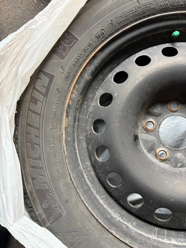 As is. Steel Rims and Tire in Tires & Rims in City of Toronto - Image 3