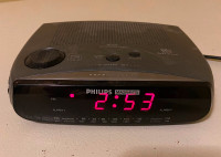 Philips Magnavox AJ3280 AM/FM Dual Alarm Clock Radio