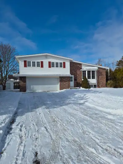 4 bedroom house, car garage, damage deposit required,large yard,park right next door for kids,hardwo...