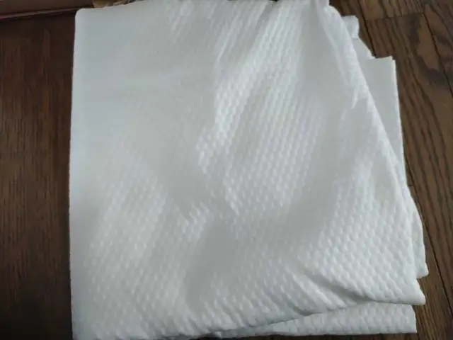 Shower Curtain with rings in Bathwares in Gatineau - Image 2