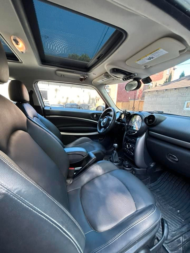 Mini Cooper in Cars & Trucks in City of Toronto - Image 2
