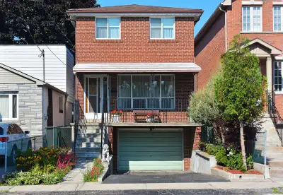 Large 2-storey Detached House for Rent