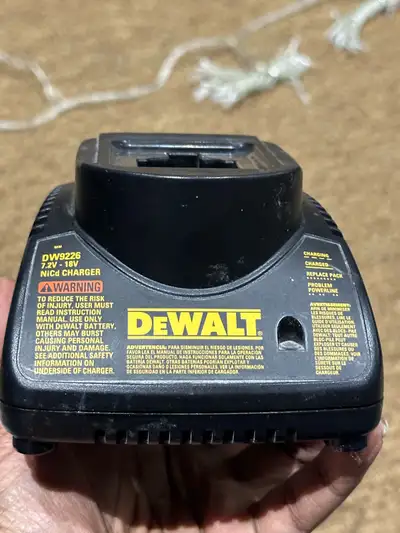 Dewalt Battery charger DW9226, View more