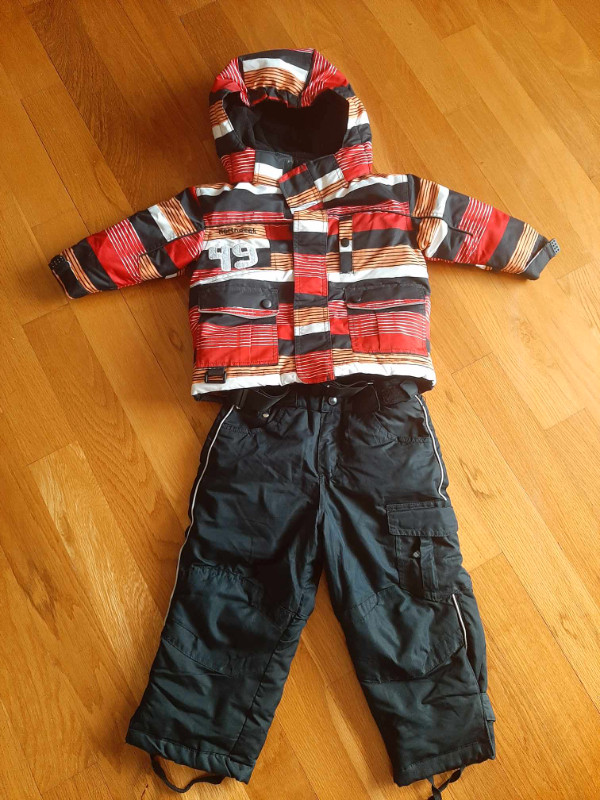 Habit de neige - hiver - garcon  2  ans - fille - 3 ans dans Vêtements - 3T  à Laval/Rive Nord