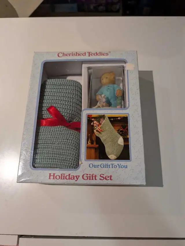 Cherished Teddies Gift Set in Arts & Collectibles in City of Toronto - Image 3