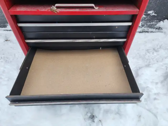 Craftsman 9 Drawers Rolling Toolbox Tool Cabinet On Wheels in Tool Storage & Benches in Windsor Region - Image 9