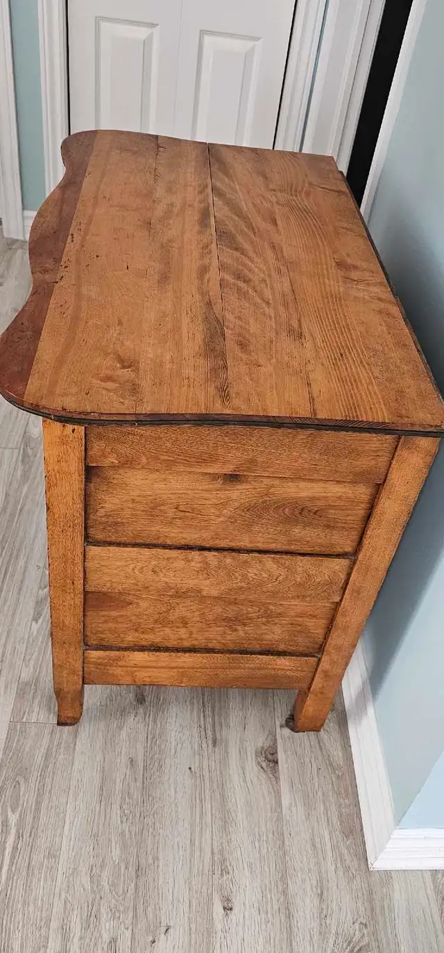 meuble antique  in Other in Laurentides - Image 4
