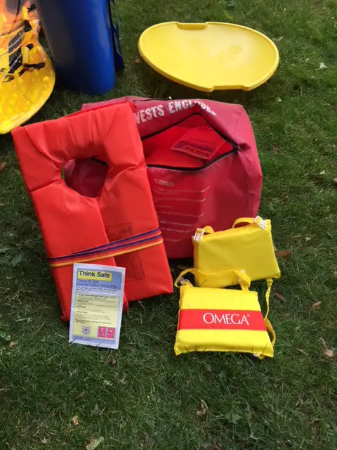 Ceinture de sauvetage in Other Business & Industrial in Longueuil / South Shore - Image 3