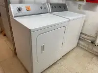 Washer & Dryer Set- whirlpool 