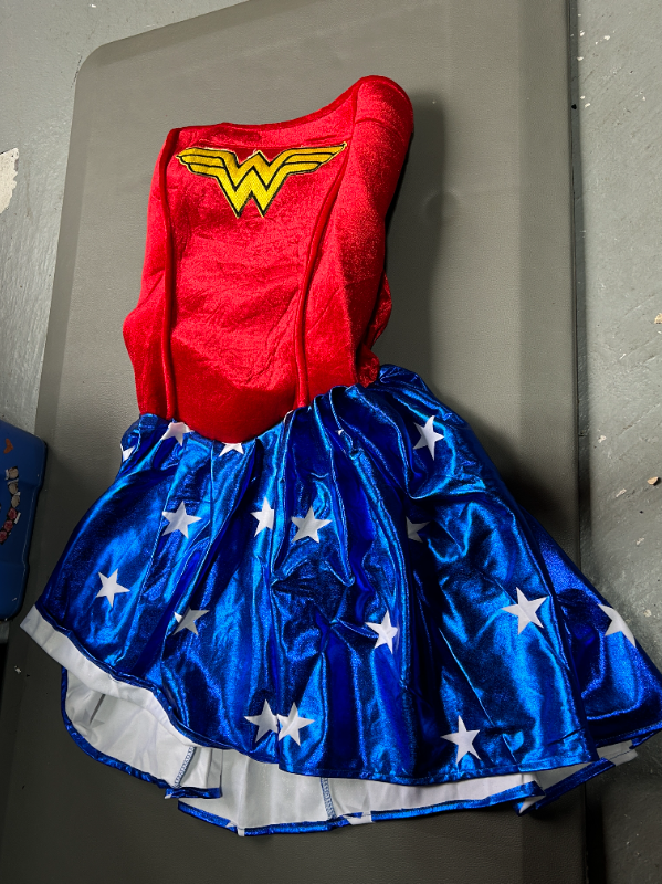 Rubie’s Secret Wishes Wonder Woman Costume - Medium in Costumes in Markham / York Region - Image 3