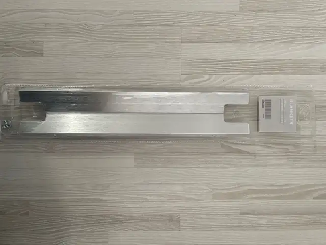 Richmond Hill- IKEA BLANKETT Handle Aluminum 2Pk Kitchen Cabinet in Kitchen & Dining Wares in Markham / York Region - Image 2