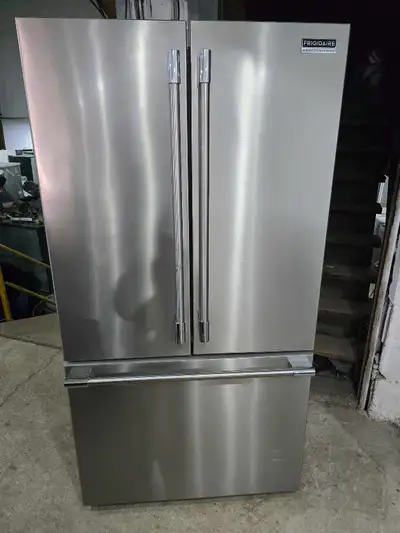 OPEN BOX Frigidaire 36" Stainless Steel French Door Fridge Freez, View more