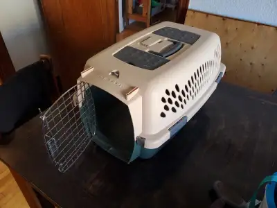 Cage de transport pour animal de compagnie, View more