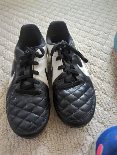 soccer cleats, View more