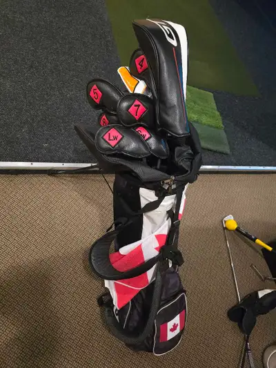 Ping Canada Stand Golf Bag and Towel, View more