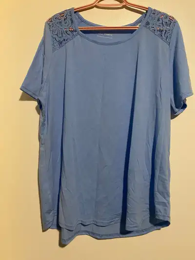 DC JEANS WOMENS PLUS SIZE LACE SHIRT  SIZE 1X, View more