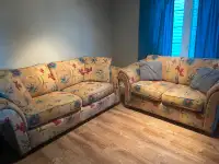 Floral sofa set