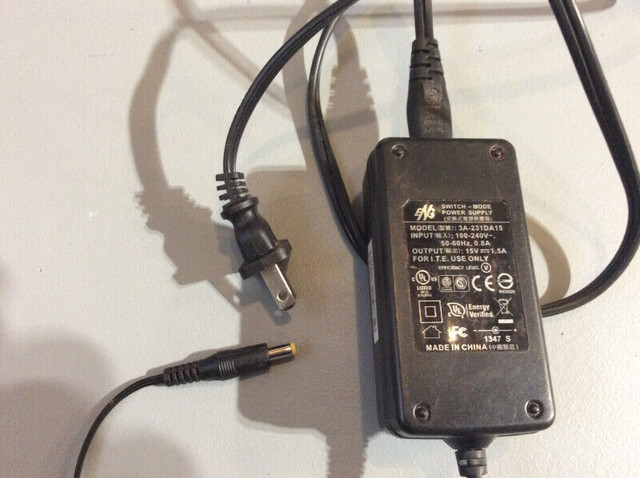 AC Power supply ENG model 3A-231DA15   15 volt in General Electronics in Ottawa - Image 3
