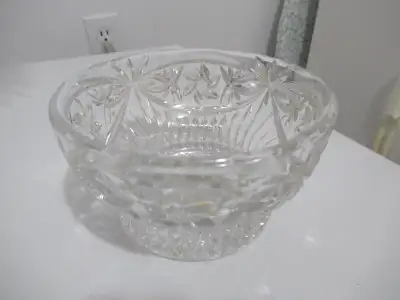 FS:  Vintage Pinwheel Crystal Dish, View more