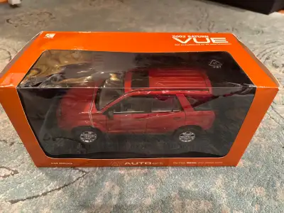 1:18 AutoArt 2002 Saturn Vue, View more