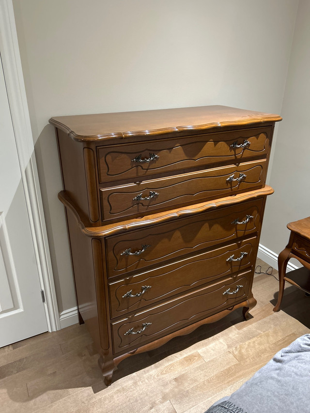 Mobiliers de chambre dans Commodes et armoires  à Ville de Québec - Image 2