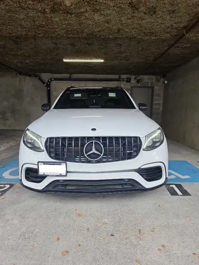 2019 Mercedes Benz glc63s 89000km Clean title Msg for more details
