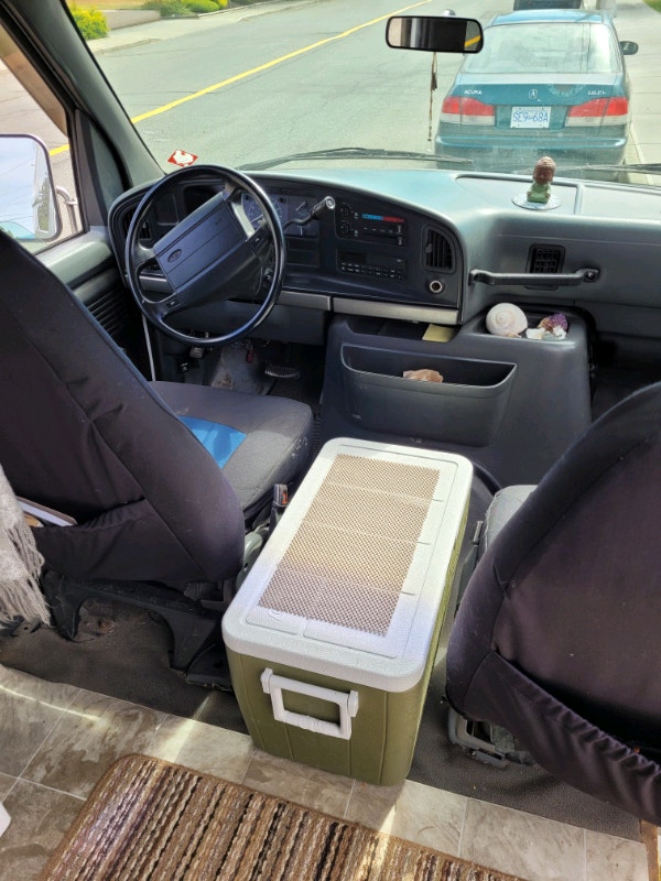 Ford van, camper van RVs & Motorhomes Parksville / Qualicum Beach