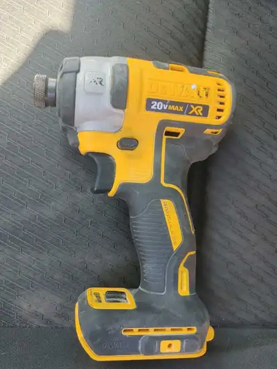 DEWALT DCF887B 20V MAX XR  3-Speed 1814 in-lb high to Impact Dri, View more