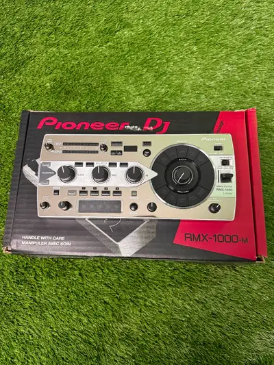 RMX-1000 Platinum Limited edition., View more