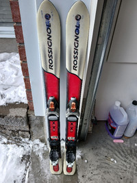 Skis alpins et bottes pour enfant à vendre