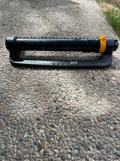 Melcor oscillating sprinkler $20; New spray choice sprinkler $20; Various sprayers all for $15; New...