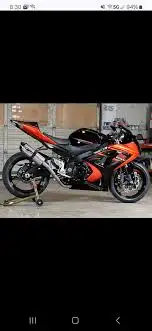 As the title states I am looking to purchase a 2007 or 2008 gsx-r 1000 (K7-K8). Prefer the black/cop...