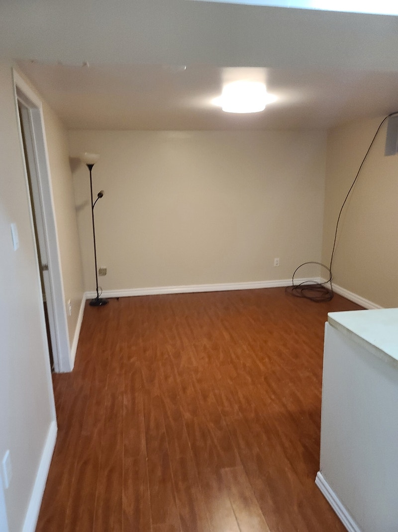 1 bedroom basement apartment scarborough Long Term Rentals City of