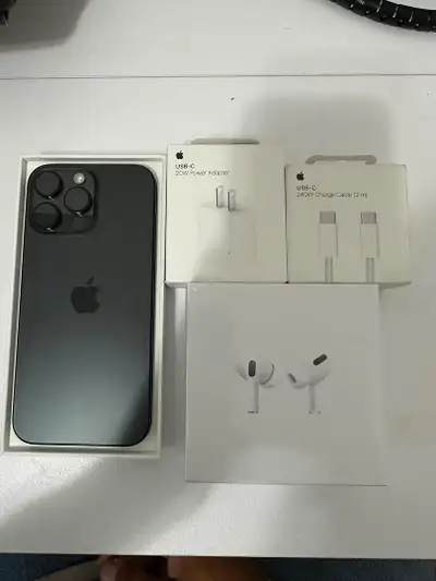 iPhone 16 Pro Max 256gb 98% batt **Pods Pro/Charger + Delivery**, View more