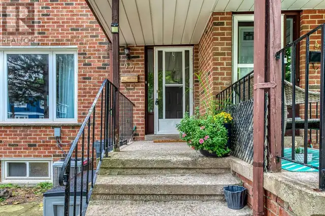 3 bedroom townhouse for rent in old Milton