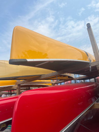 Clipper Cascade 16’8” Fiberglass Canoe-third middle seat