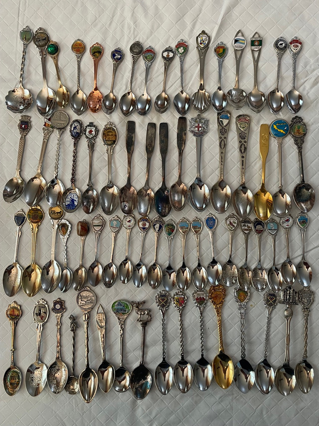 Collector Spoons in Arts & Collectibles in Kitchener / Waterloo - Image 3