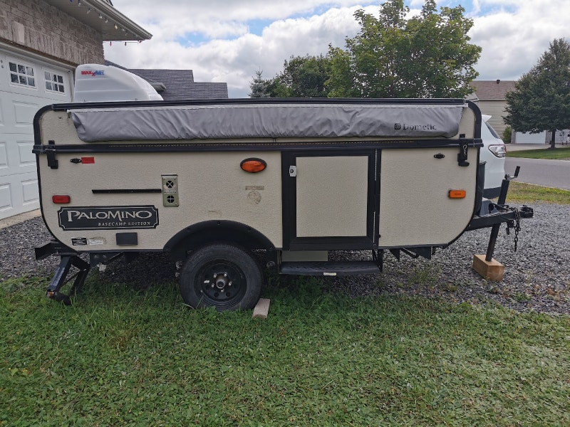 2015 Palomino Basecamp Edition Popup Pop Up camper trailer Travel