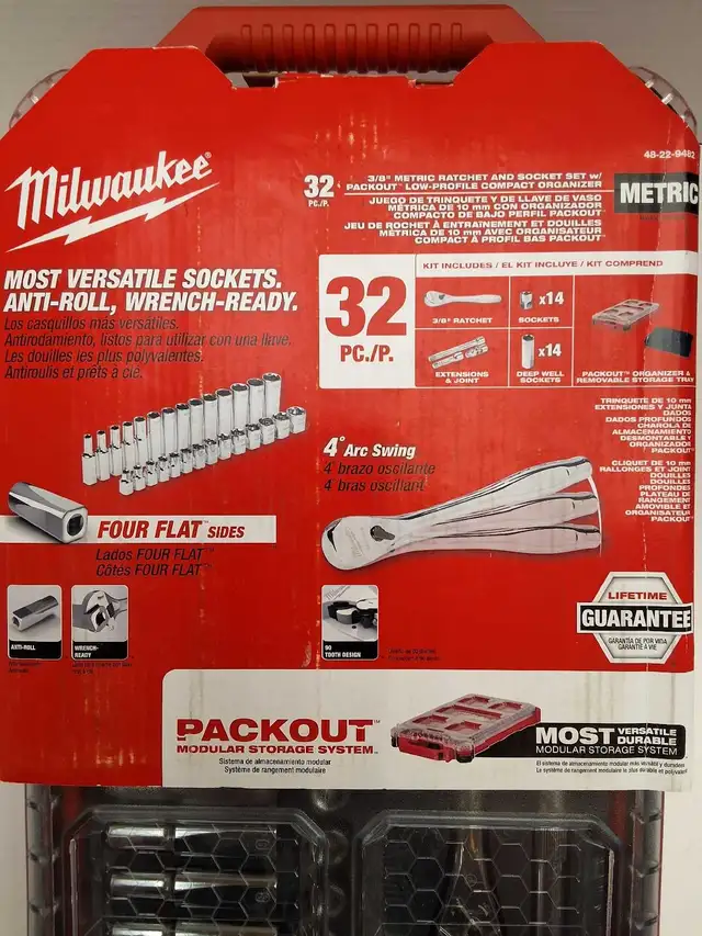 Milwaukee 48-22-9482 Packout 32 piece Metric 3/8"  Ratchet Set in Hand Tools in City of Toronto - Image 3