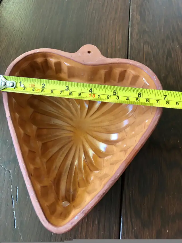 Terra Cotta Glazed Heart Baking Cooking Mold Shape Kitchen Engla in Kitchen & Dining Wares in Calgary - Image 8