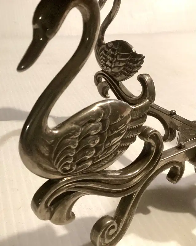 Vintage Silver Plated Swans Candelabra Centrepiece in Arts & Collectibles in St. Catharines - Image 3