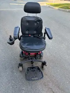 SHOPRIDER SENA MOBILITY SCOOTER WITH NEW BATTERIES - AUGUST 2025. RUNS WELL AND NO LONGER NEEDED.