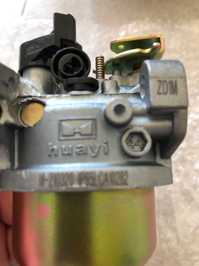 Huayi 1P65LC carburateur pour souffleuse MTD et autre marques. in Snowblowers in Gatineau