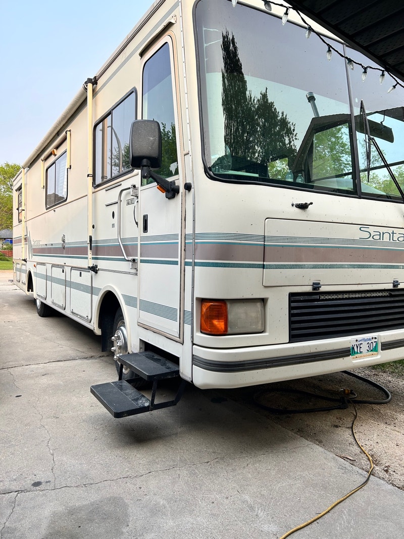 1993 Coachman 32’ diesel, pusher RVs & Motorhomes Portage la