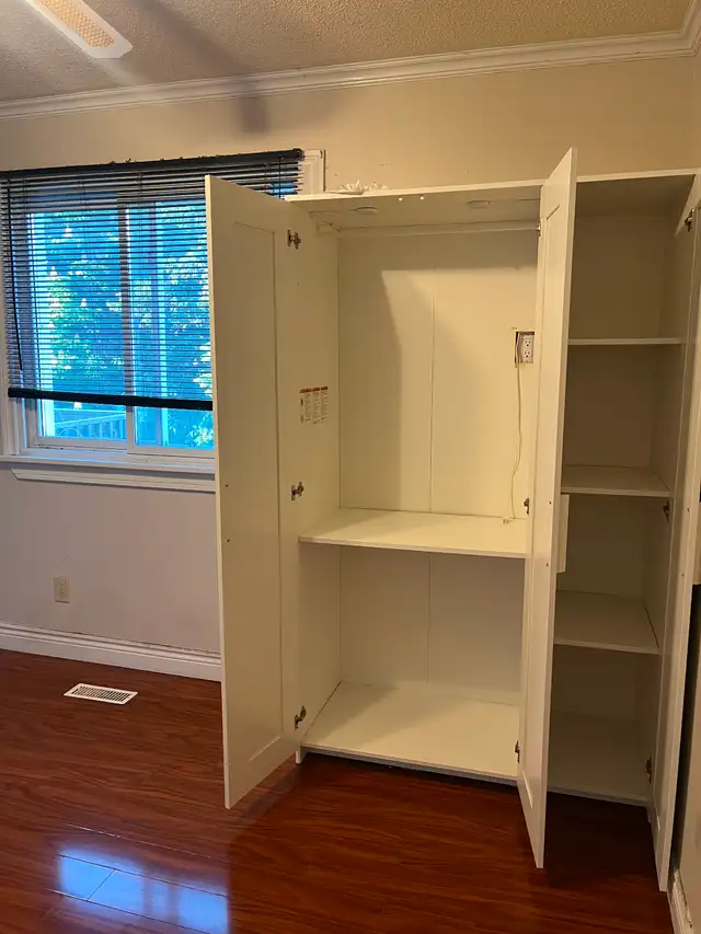 Private one bedroom on main floor in Long Term Rentals in Mississauga / Peel Region - Image 7